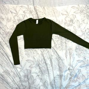 Aerie Offline Long Sleeve Crop Top XXS